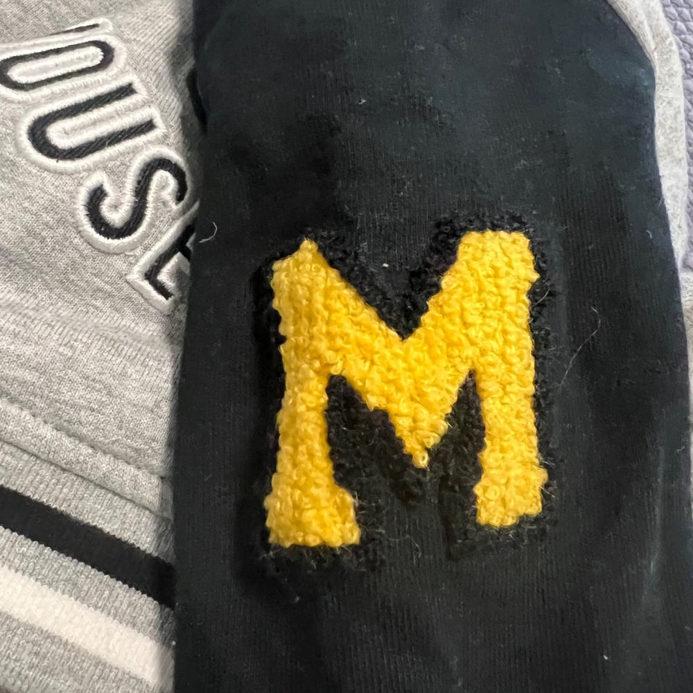 Mickey Mouse Jacket - Picture 7 of 12